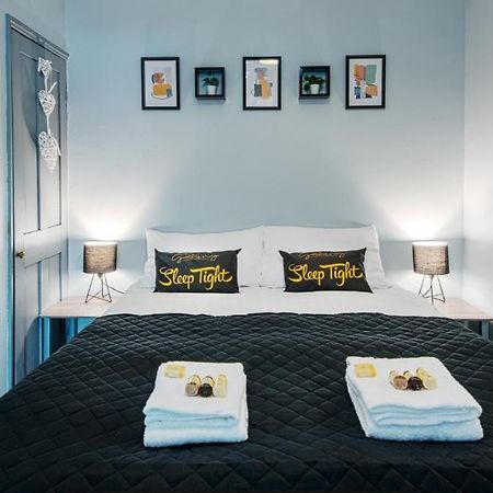 The Clifford Gathering York - Sleeps Up To 10 Exterior photo